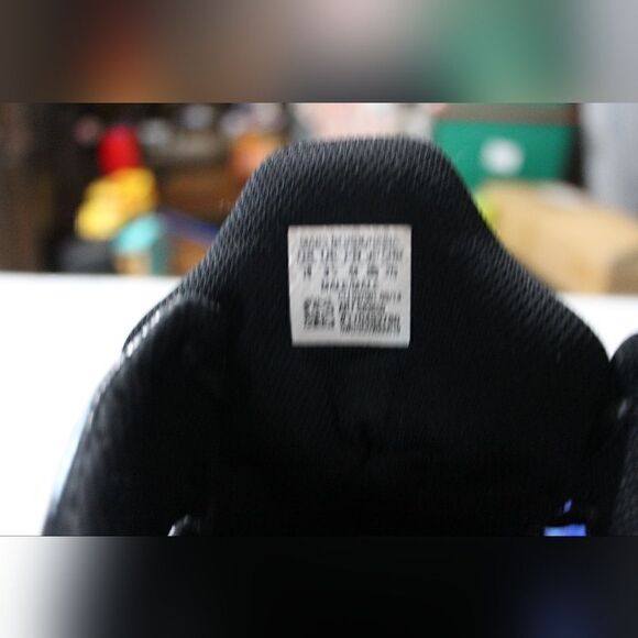 Men's Adidas NXT LEVEL SPEED 3 Shoes Size 10 - Picture 4 of 9